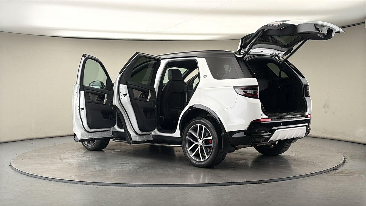More views of Land Rover Discovery Sport
