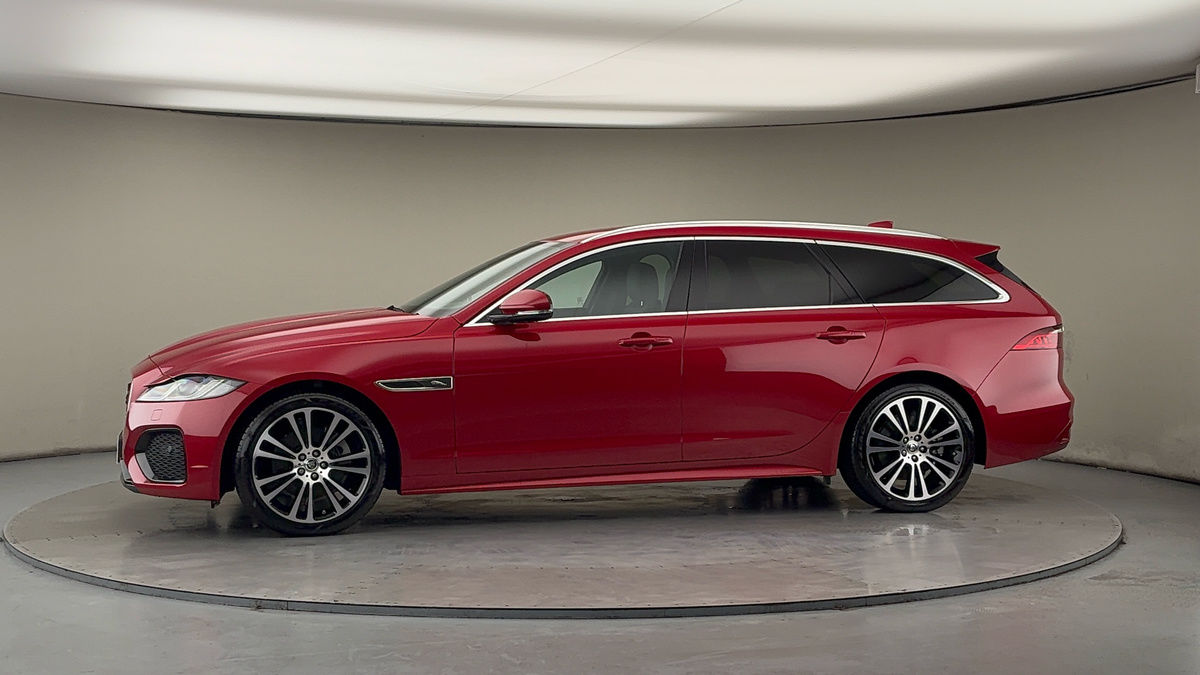 More views of Jaguar XF