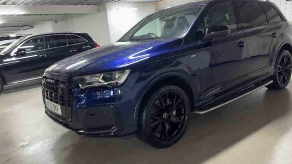 More views of Audi Q7