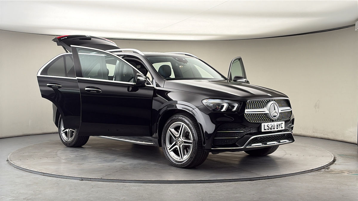 More views of Mercedes-Benz GLE