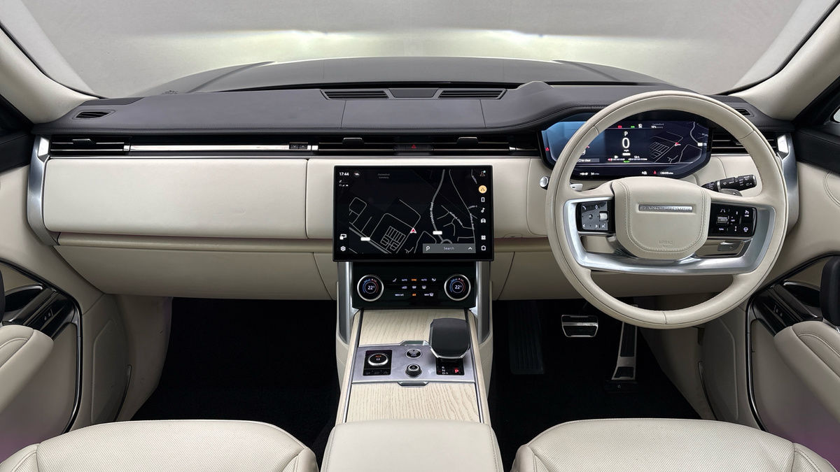 Land Rover Range Rover Image 12