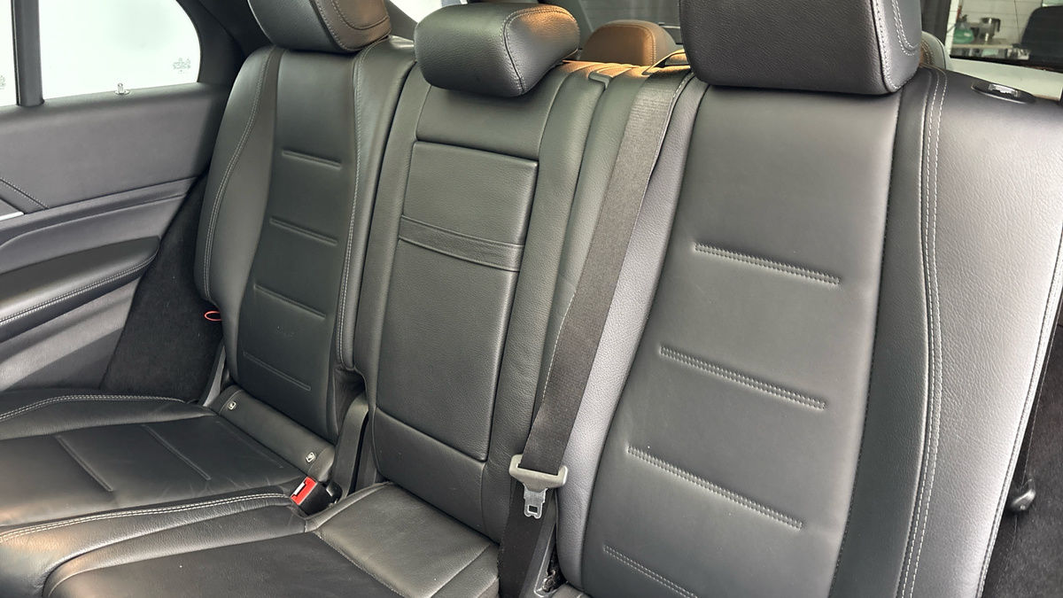 Mercedes-Benz GLE Image 8