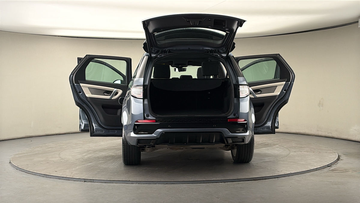 More views of Land Rover Discovery Sport