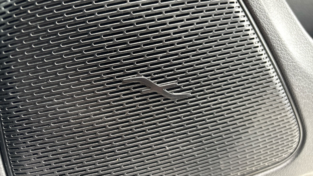 Mercedes-Benz CLA Image 25