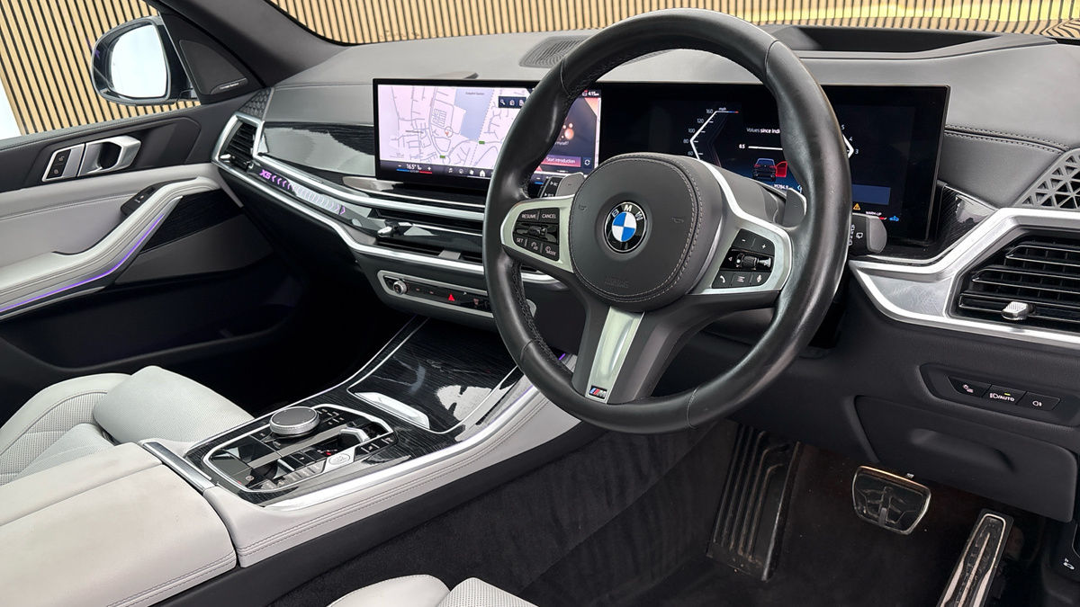 BMW X5 Image 5