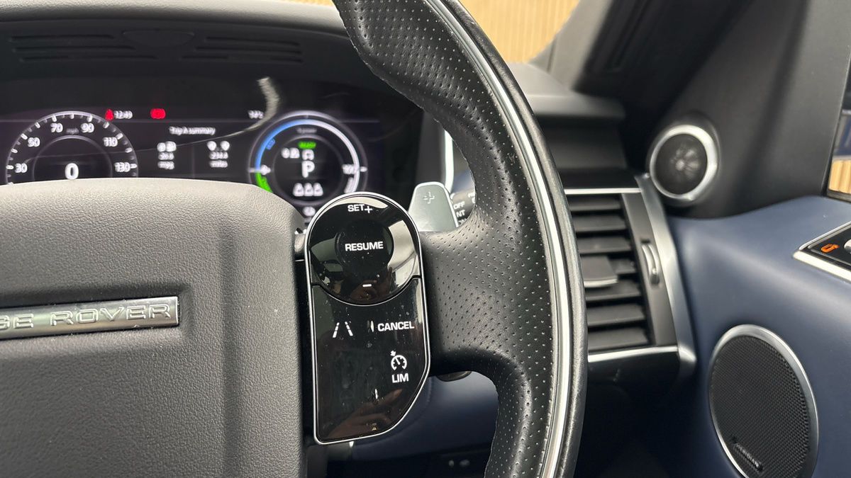 Land Rover Range Rover Sport Image 14