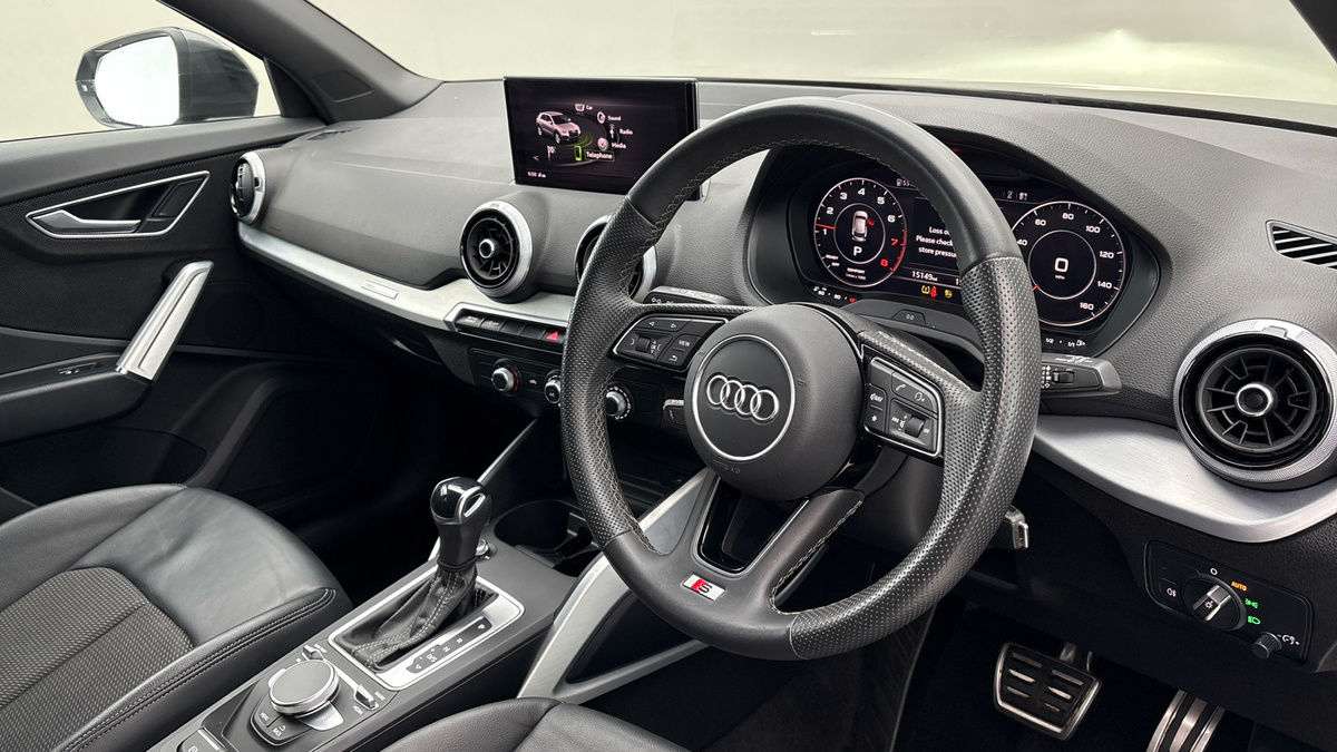 Audi Q2 Image 5