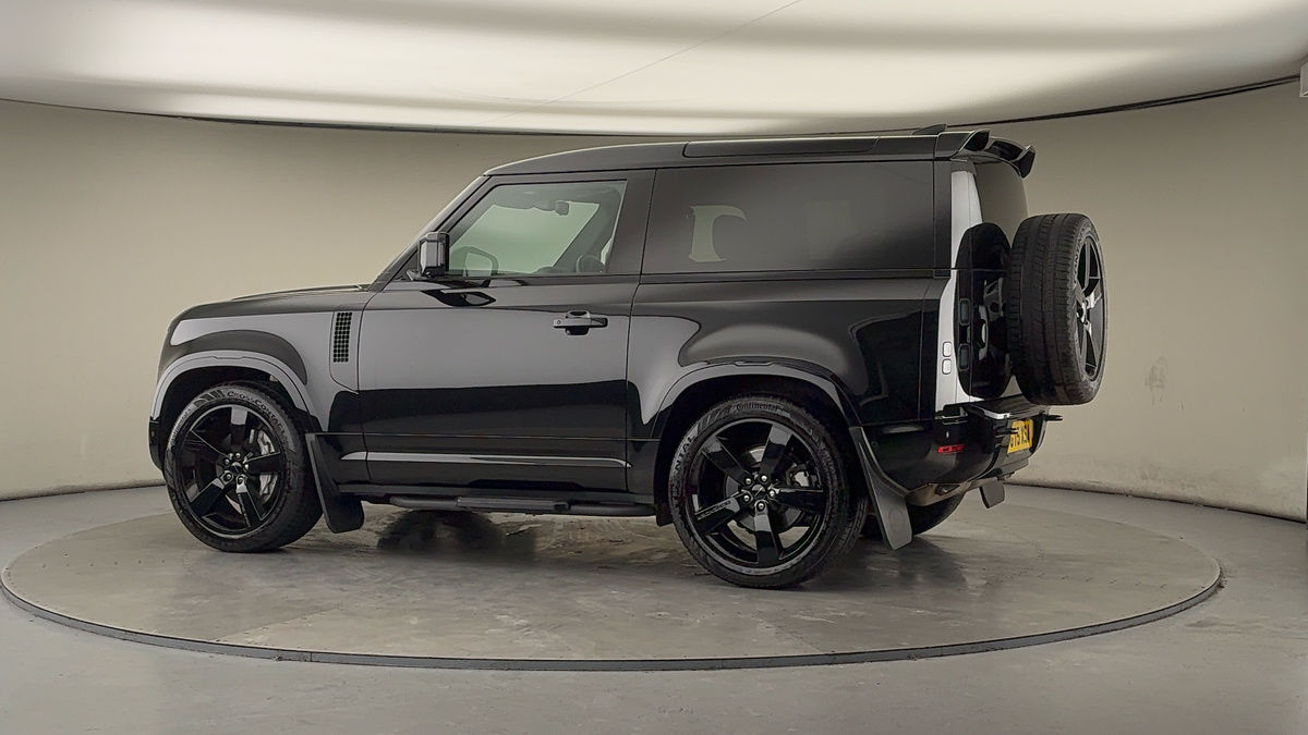 More views of Land Rover Defender 90