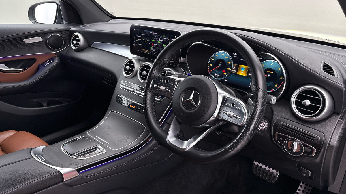 Mercedes-Benz GLC Image 5