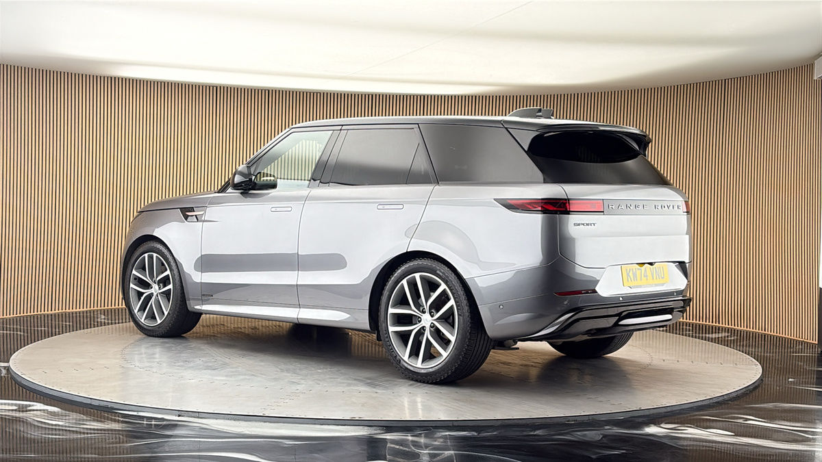 More views of Land Rover Range Rover Sport