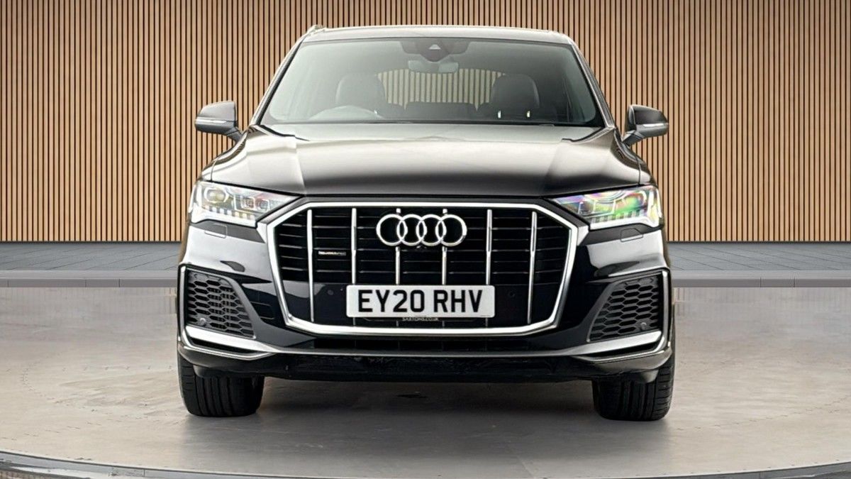 Audi Q7 Image 3