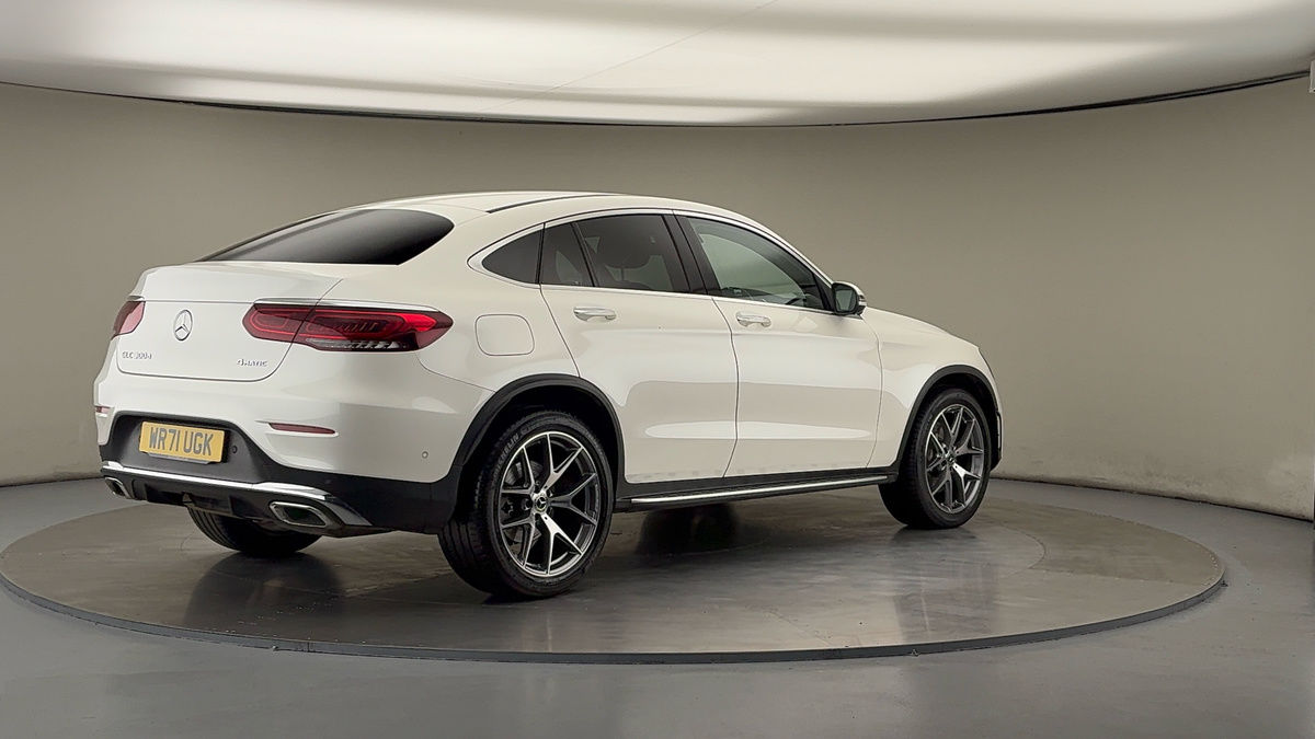 Mercedes-Benz GLC Image 21