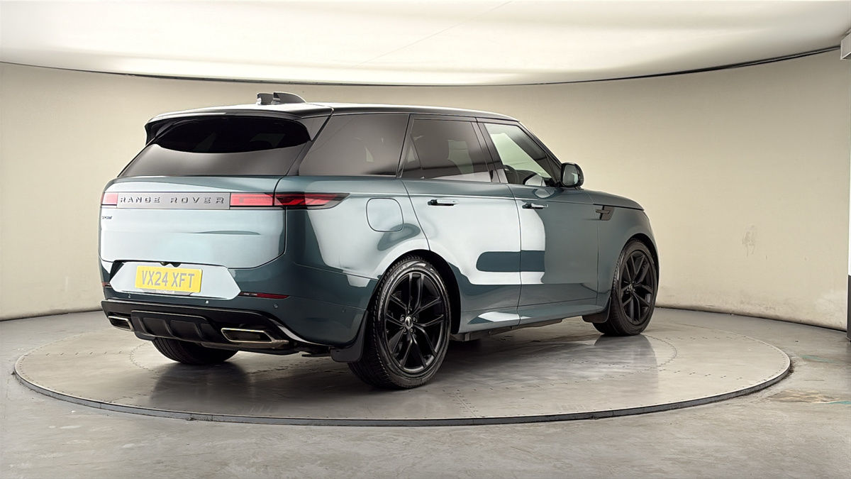 More views of Land Rover Range Rover Sport