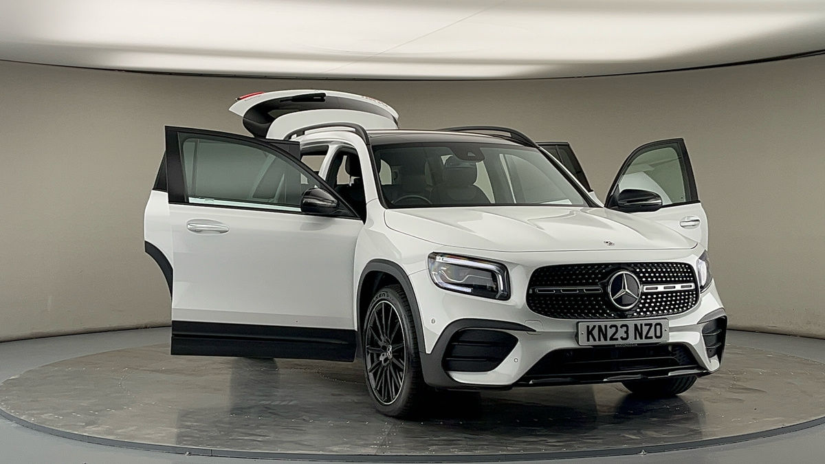 More views of Mercedes-Benz GLB