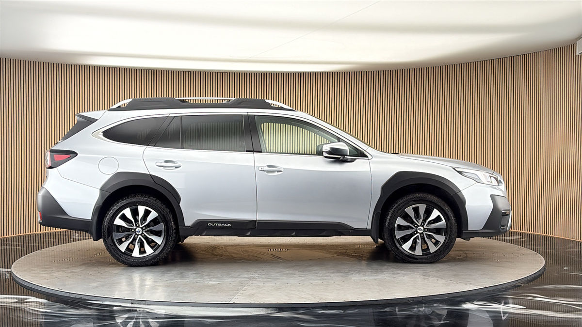 Subaru Outback Image 16