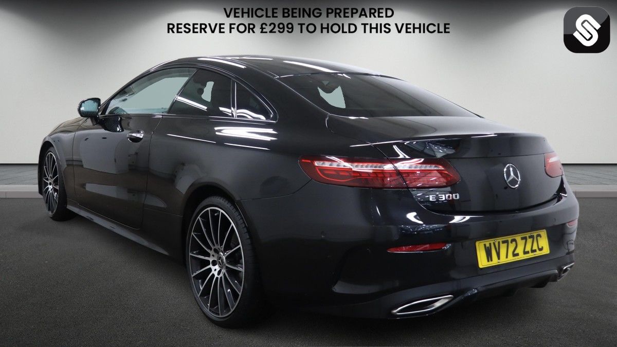 Mercedes-Benz E Class Image 3
