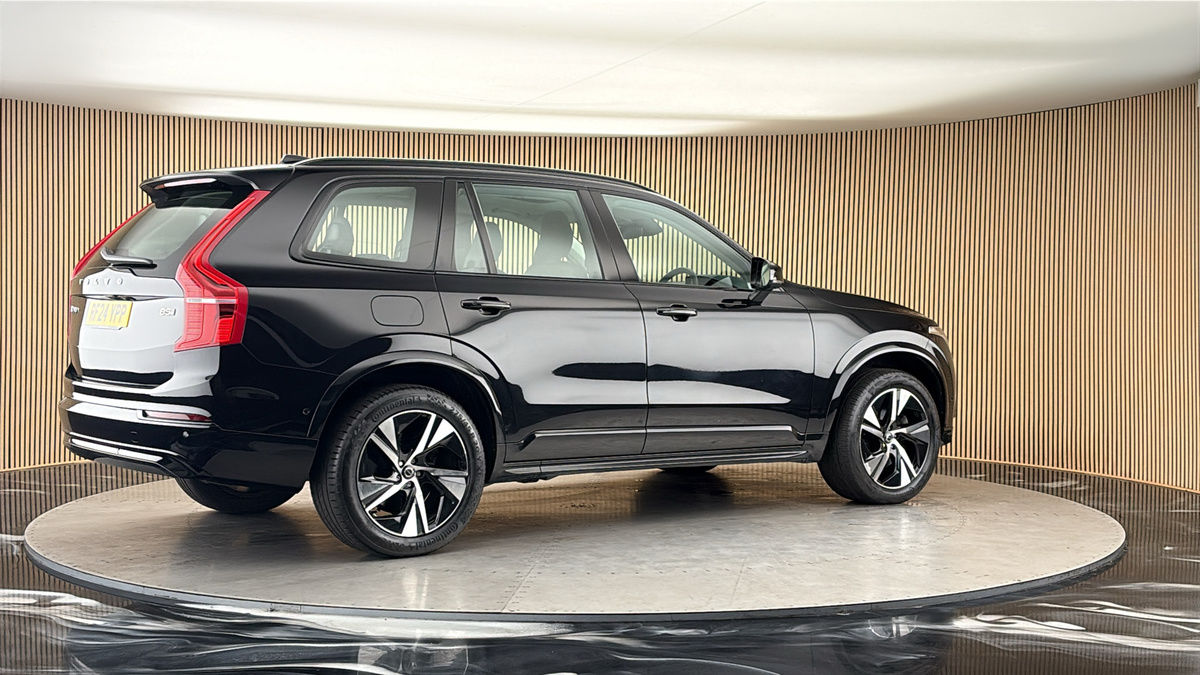 More views of Volvo XC90
