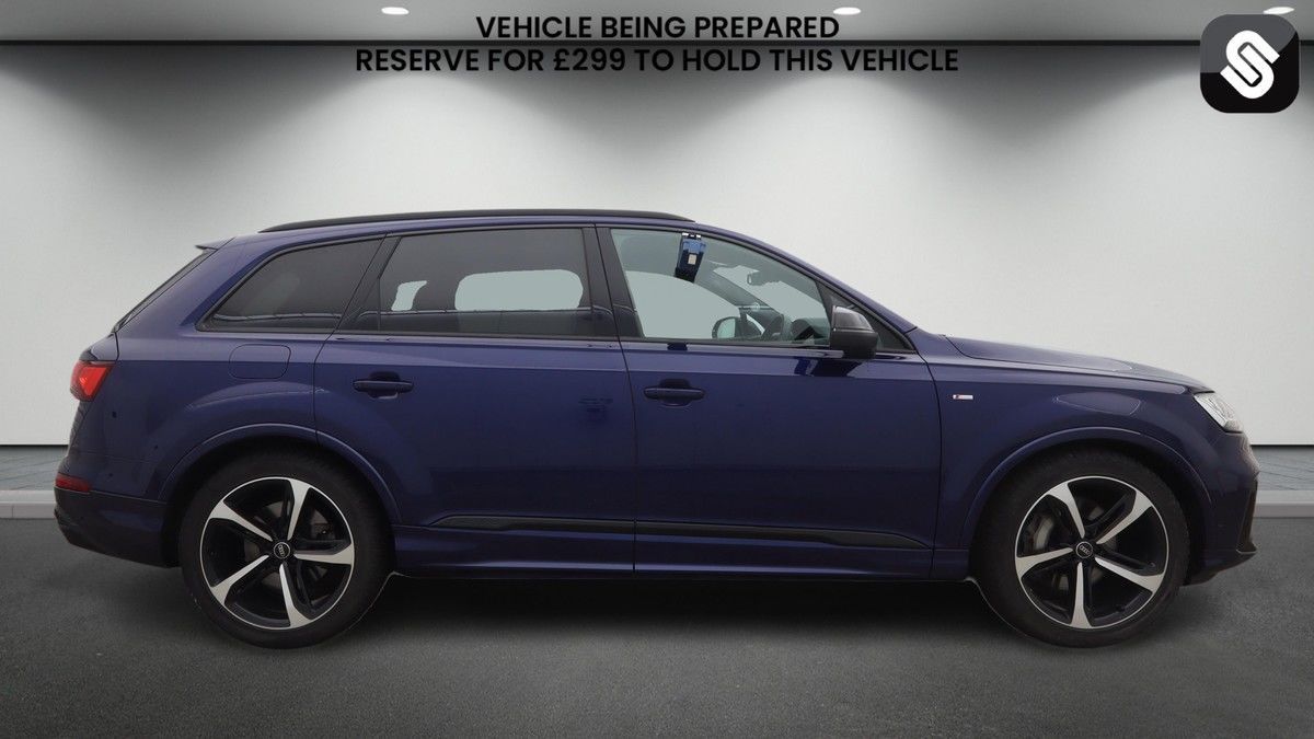 Audi Q7 Image 5