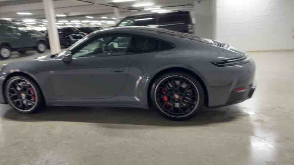 More views of Porsche 911