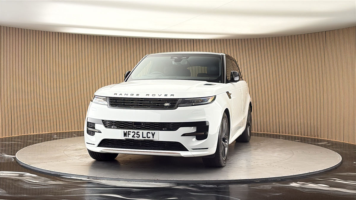 More views of Land Rover Range Rover Sport