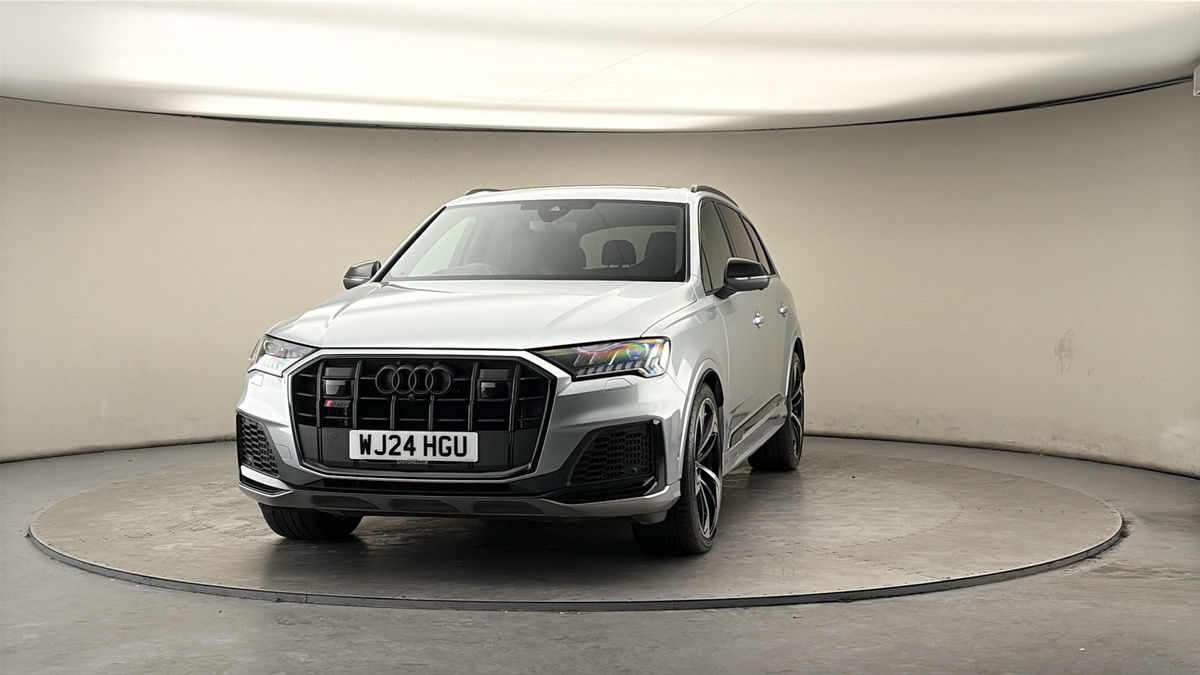 More views of Audi SQ7