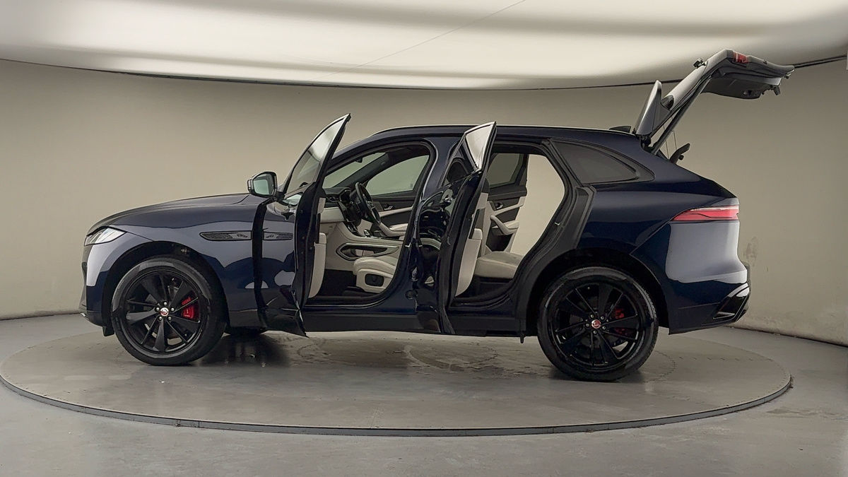 More views of Jaguar F-PACE