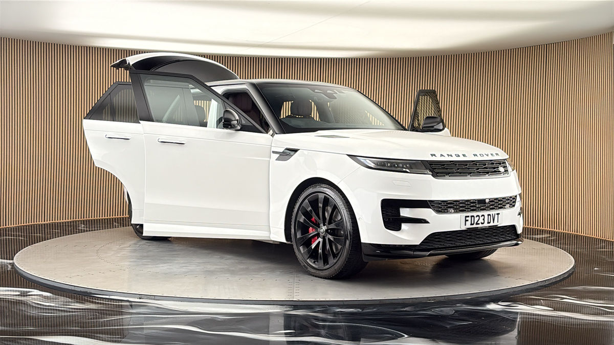 More views of Land Rover Range Rover Sport