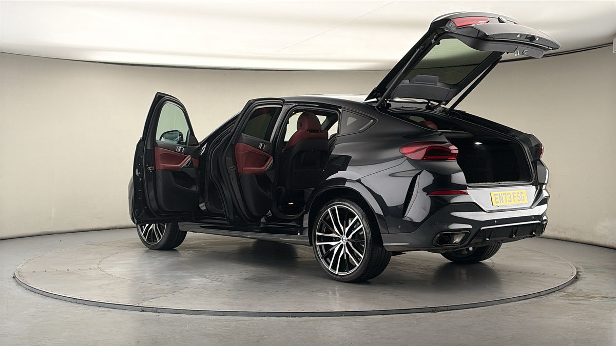 More views of BMW X6