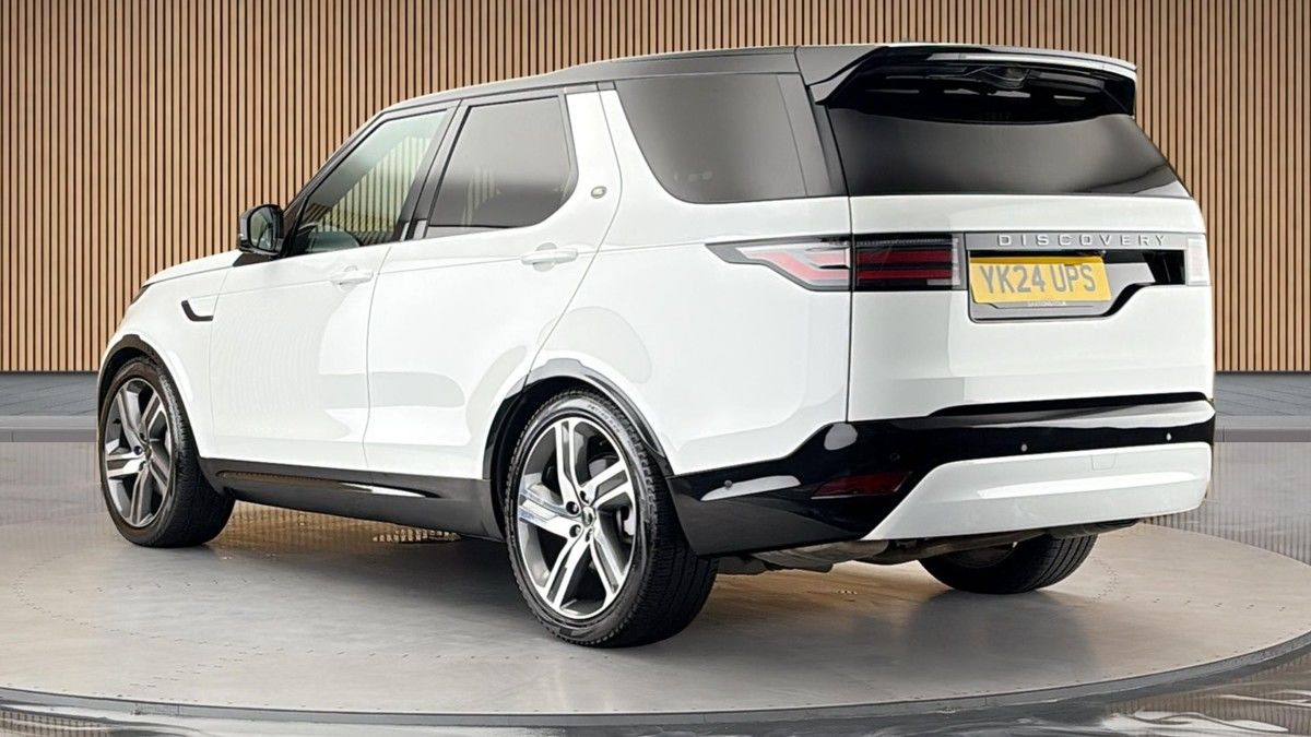 Land Rover Discovery Image 2