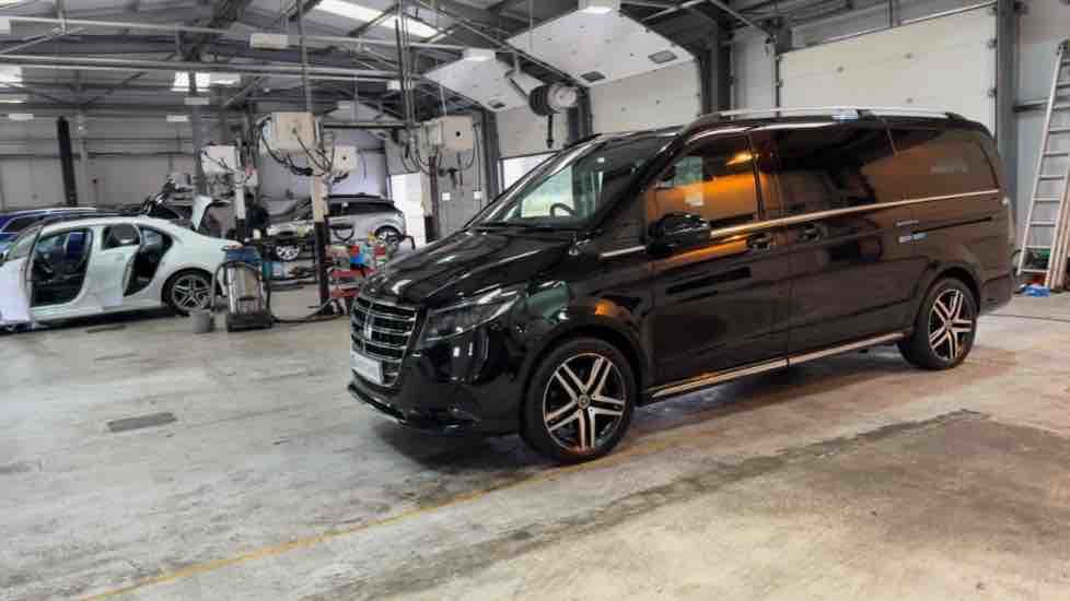 More views of Mercedes-Benz V Class