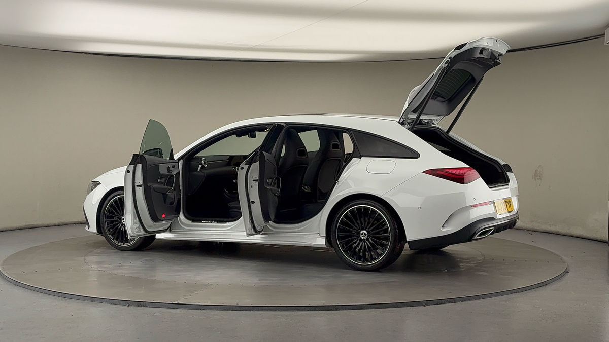 More views of Mercedes-Benz CLA