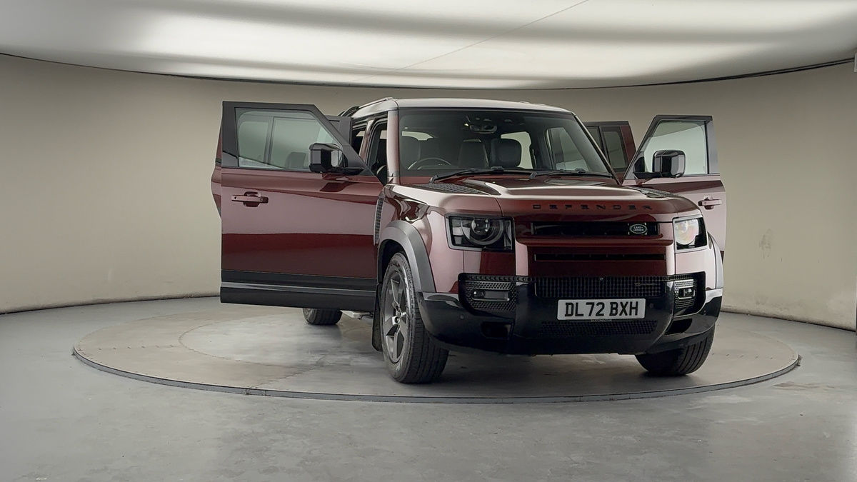 More views of Land Rover Defender 130