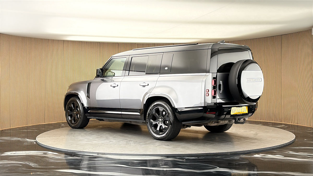 More views of Land Rover Defender 130