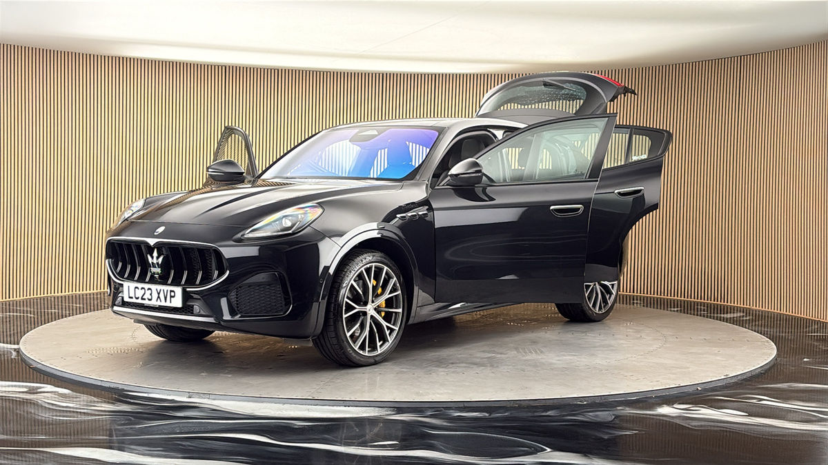 More views of Maserati Grecale