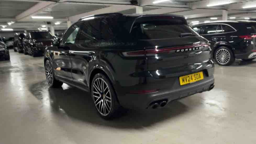 More views of Porsche Cayenne