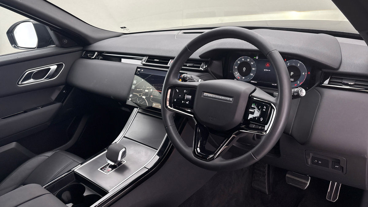 Land Rover Range Rover Velar Image 5