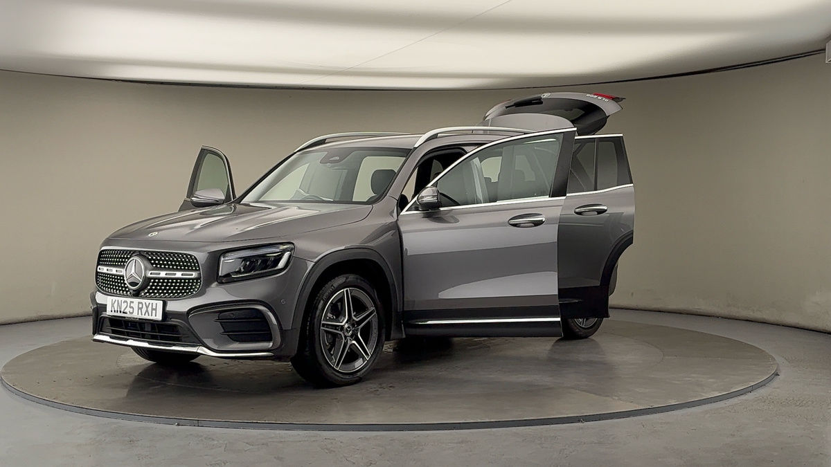 More views of Mercedes-Benz GLB