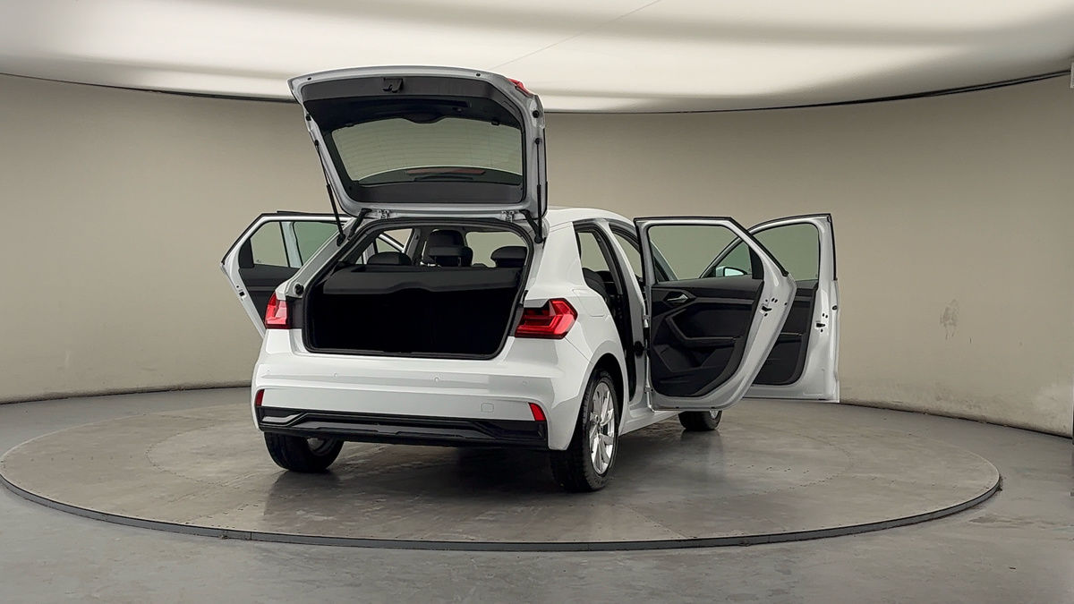 More views of Audi A1