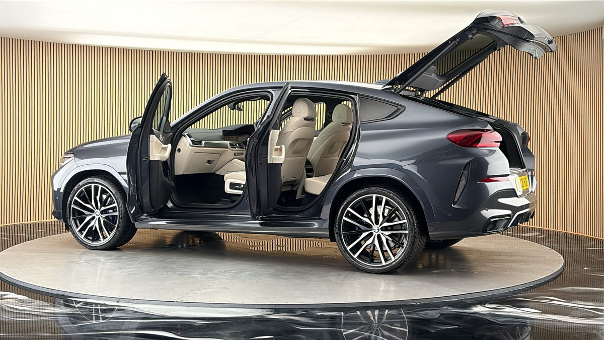 More views of BMW X6