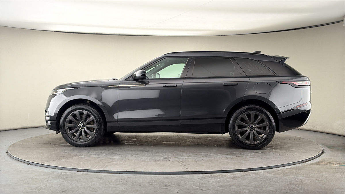 More views of Land Rover Range Rover Velar
