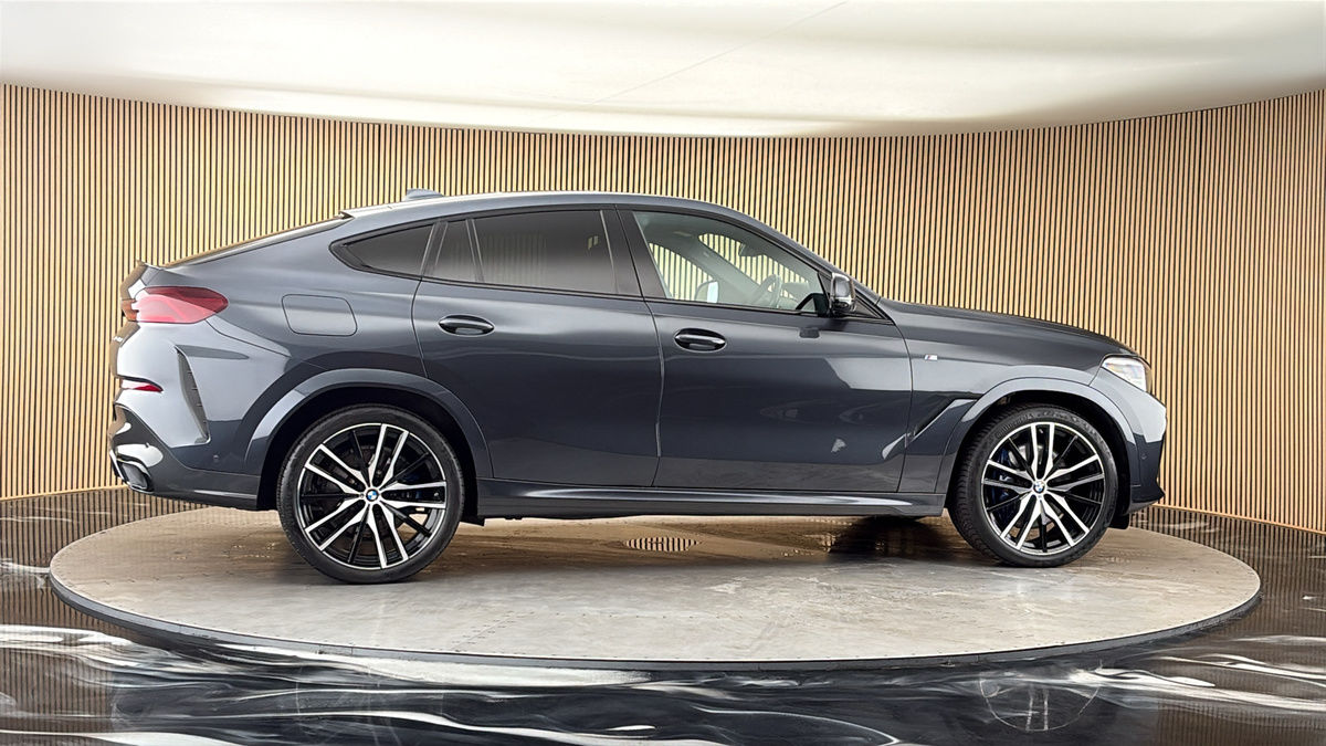 More views of BMW X6