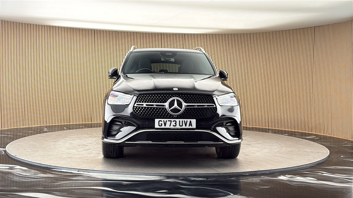 More views of Mercedes-Benz GLE