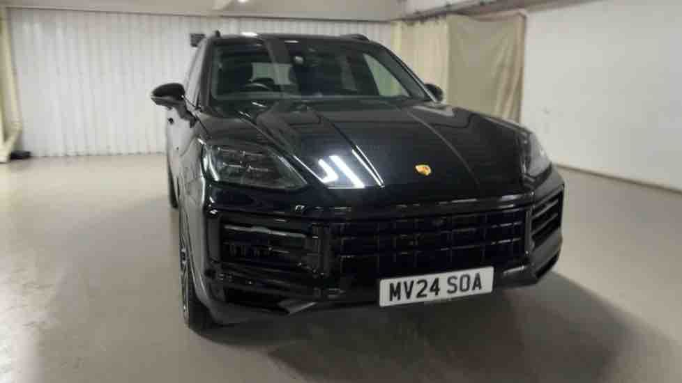 More views of Porsche Cayenne