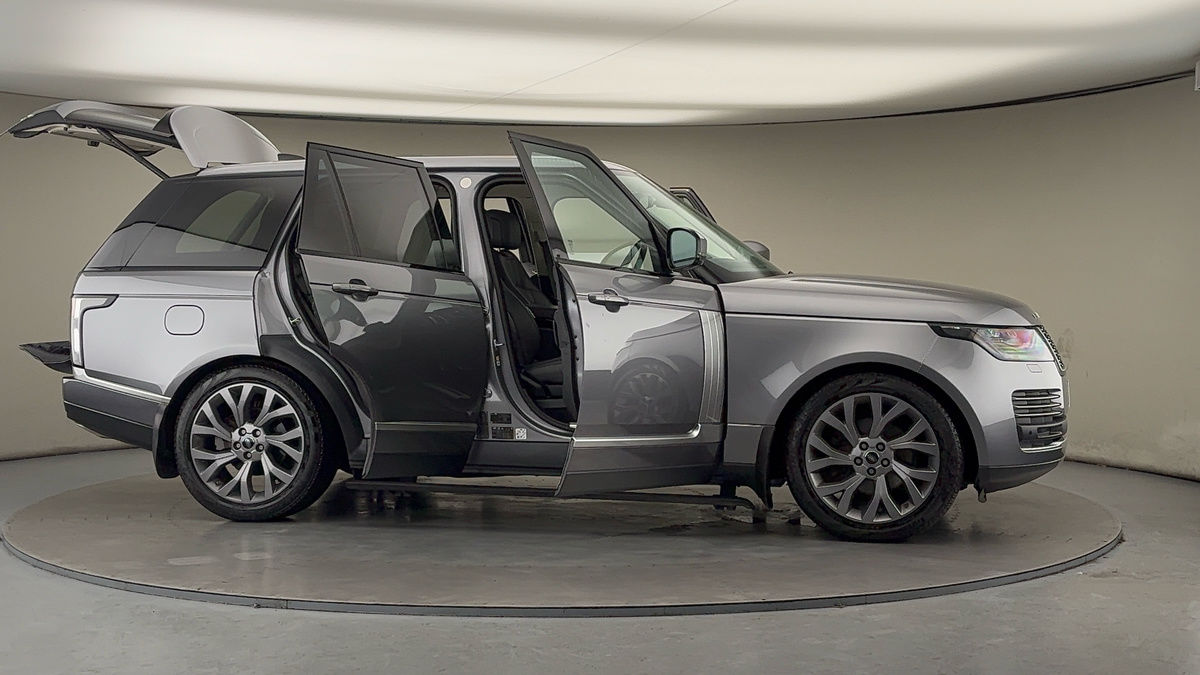 More views of Land Rover Range Rover