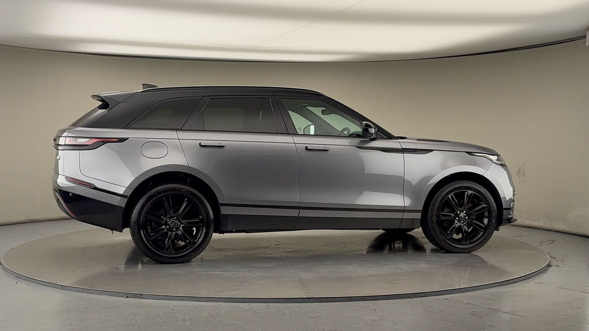 More views of Land Rover Range Rover Velar