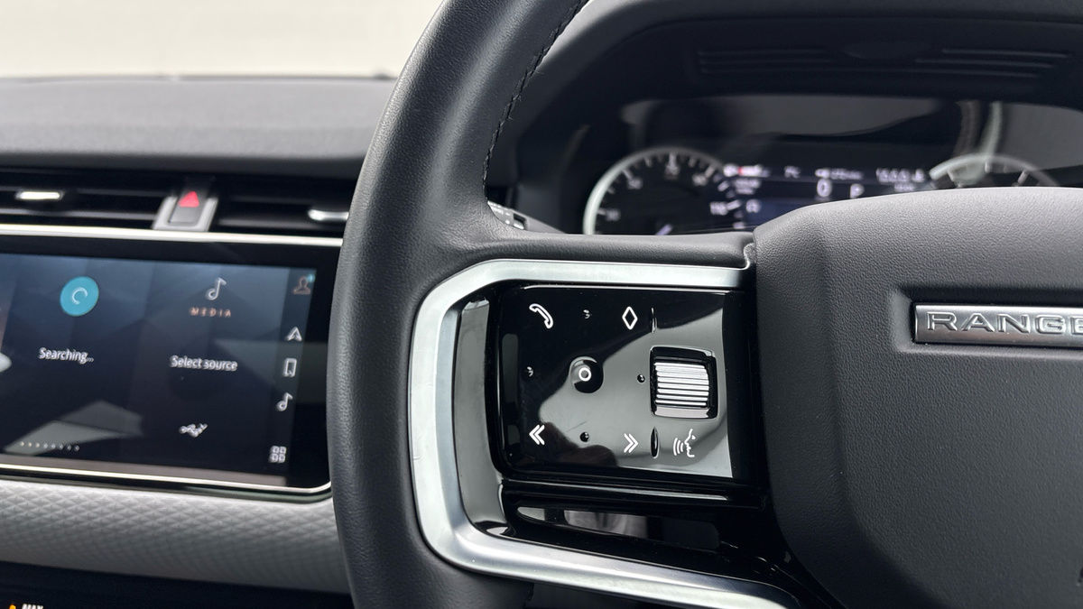 Land Rover Range Rover Evoque Image 13