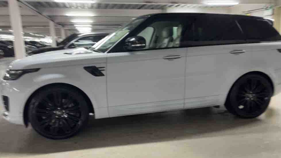 More views of Land Rover Range Rover Sport