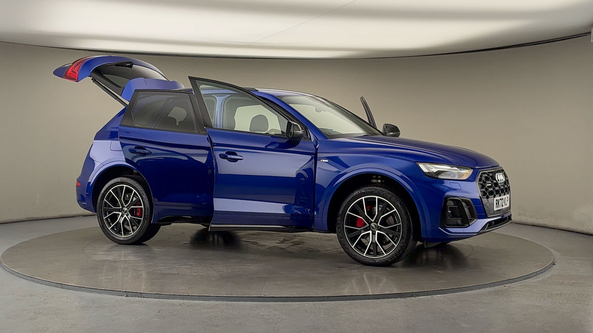 More views of Audi Q5