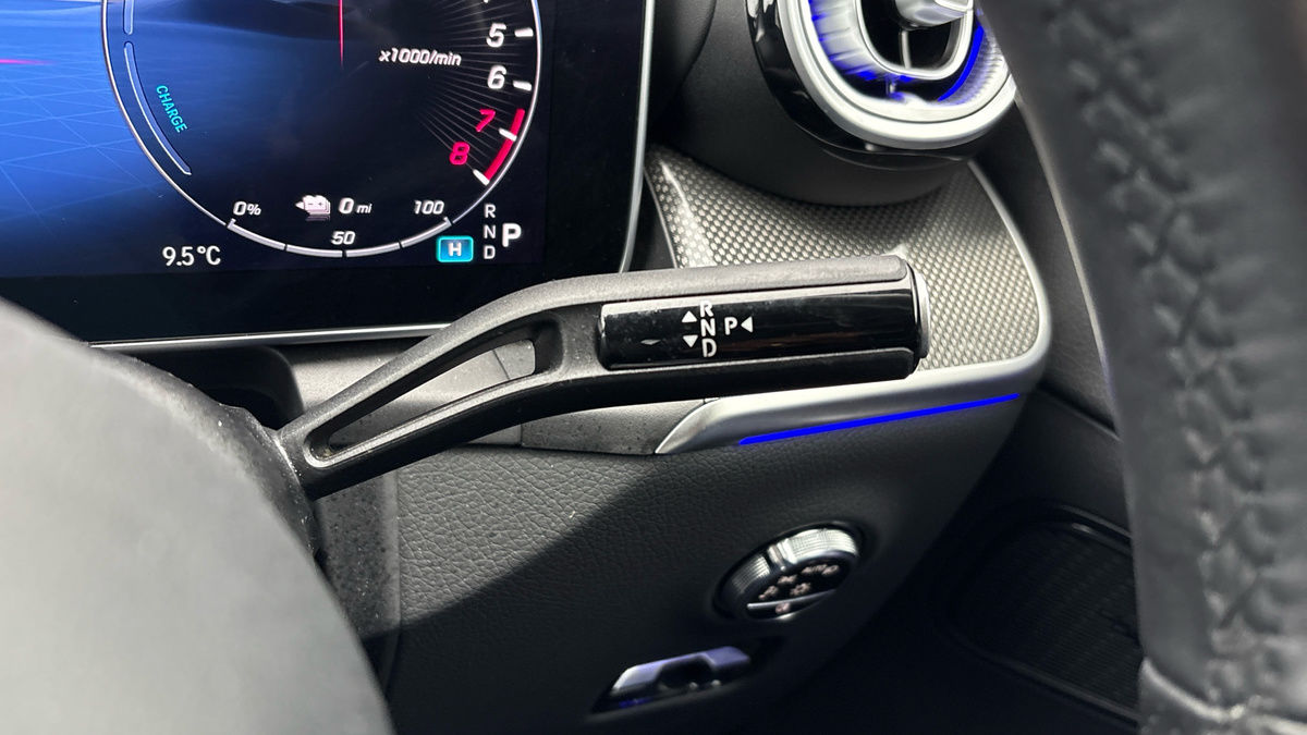 Mercedes-Benz GLC Image 6