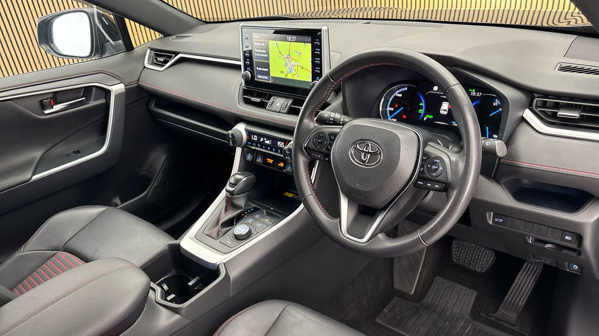 Toyota RAV4 Image 5